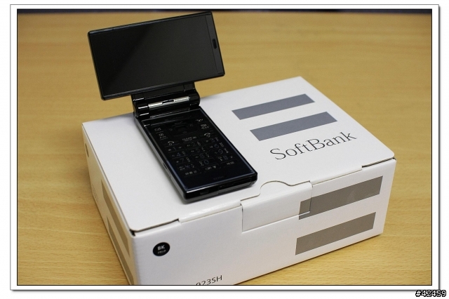 [純開箱] 〓SoftBank SHARP 931SH