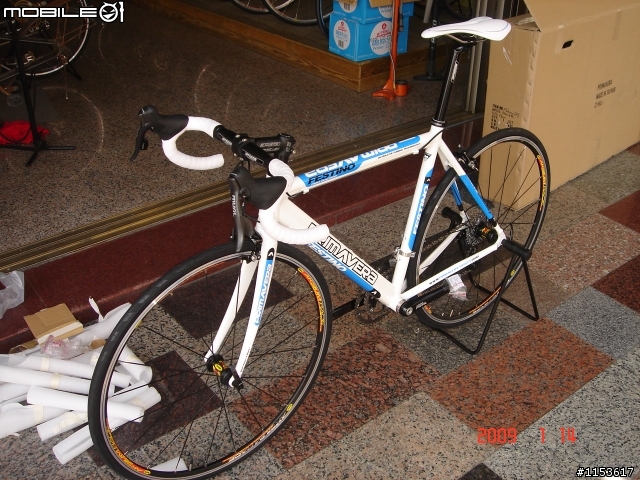 (阿志桑的分享)2009 FESTINO PRIMNERA 公路車開箱