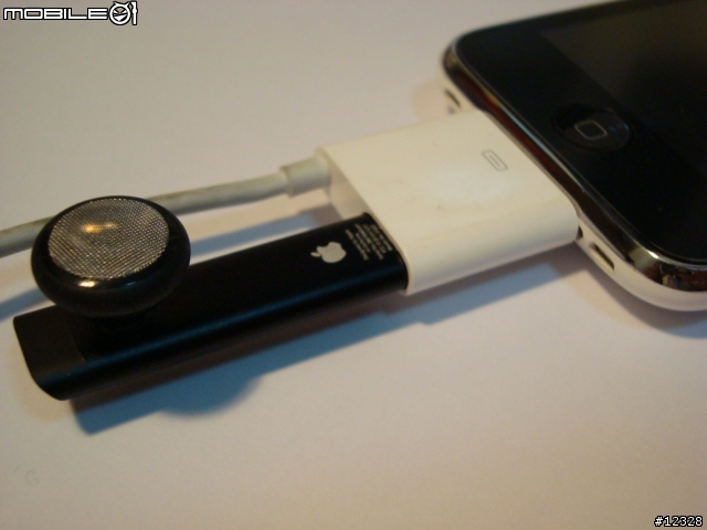 給iPhone 3G用的原裝配件之一 - iPhone Bluetooth Headset