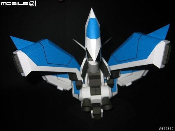 June設計的Hi_nu_Gundam (紙模型)
