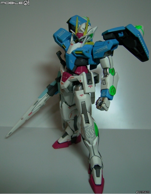 1/144 00鋼彈