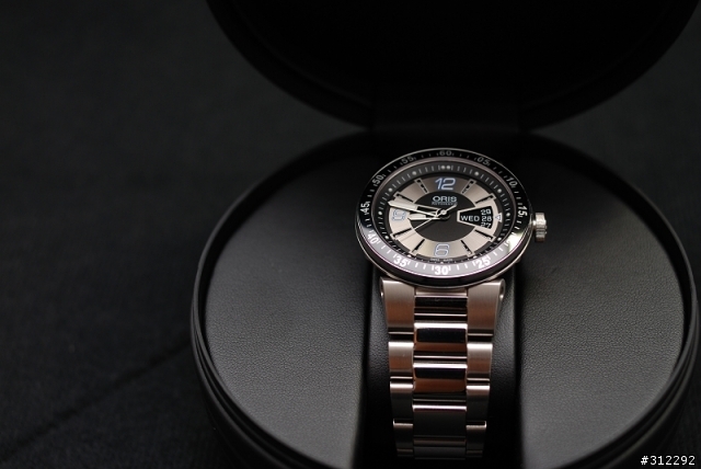 [開盒]Oris WilliamsF1 Team日曆星期表