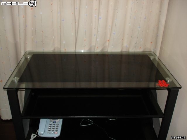 99CM長的桌子適合擺上42吋的液晶電視嗎?