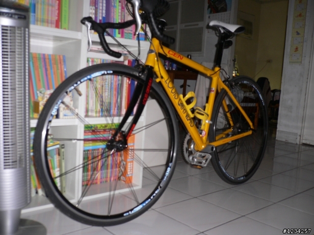 【分享】我的第一台公路車louis garneau cen