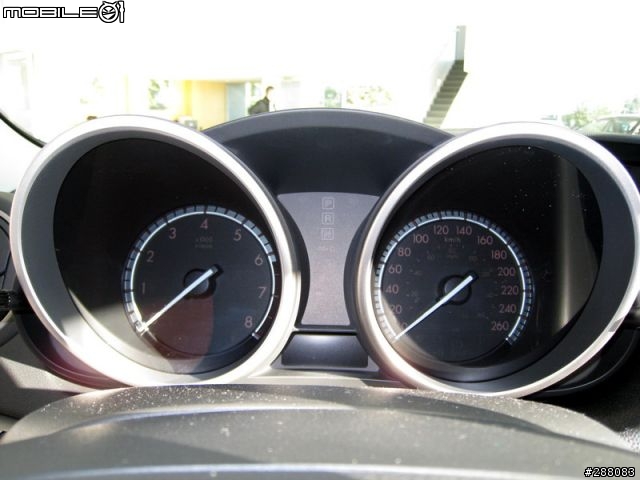 [2/8更新] [新增照片在57樓!]2010年式 MAZDA 3 5Dr/4Dr實車搶先看!!!