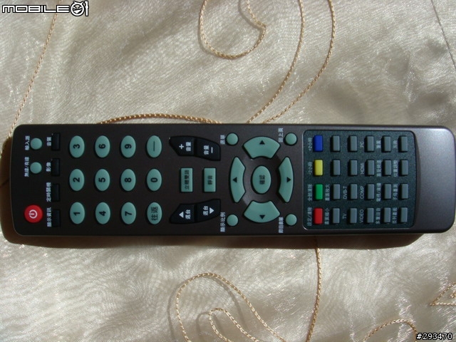[開箱文][Esonic]42吋液晶電視HD-4209（新增）強波器感言