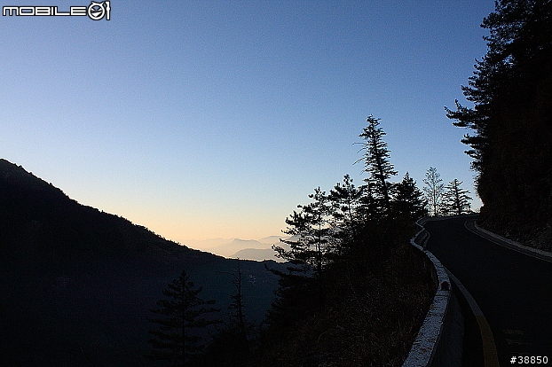 原厰新勁戰三橫環半島09.01.12-01.15...圖多小心