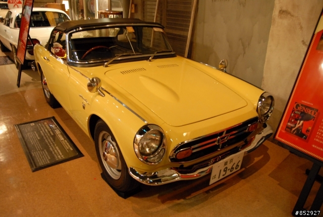 一堆古董名車 PART 3-1 (攝於日本台場History Garage)