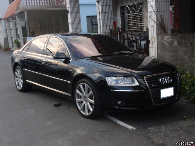 Audi A8L 6.0 quattro W12