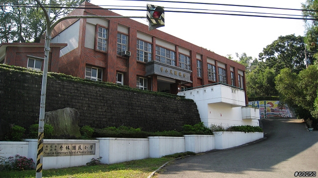 南投縣 竹山→投49鄉道→大人凍林道→軟鞍八卦茶園