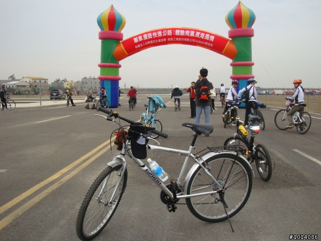 元旦假期˙浯江路跑˙南瀛鐵馬