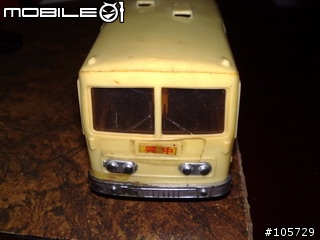 翻出來的小時候(20多年吧)玩具~這是福特的什麼車？