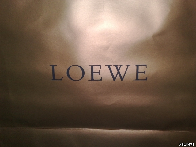 西班牙王室 御用 - LOEWE 開箱