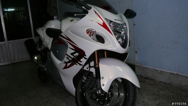 [開箱文] 08 GSX1300R隼