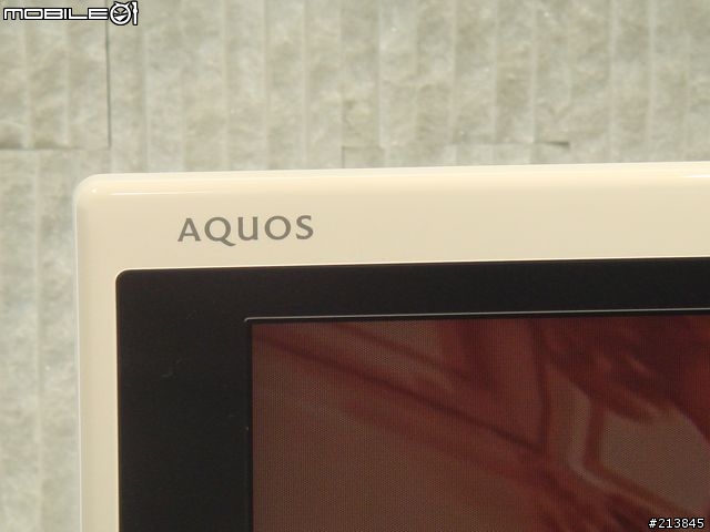 Sharp LCD TV與藍光DVD合體~~全世界第一台~發表