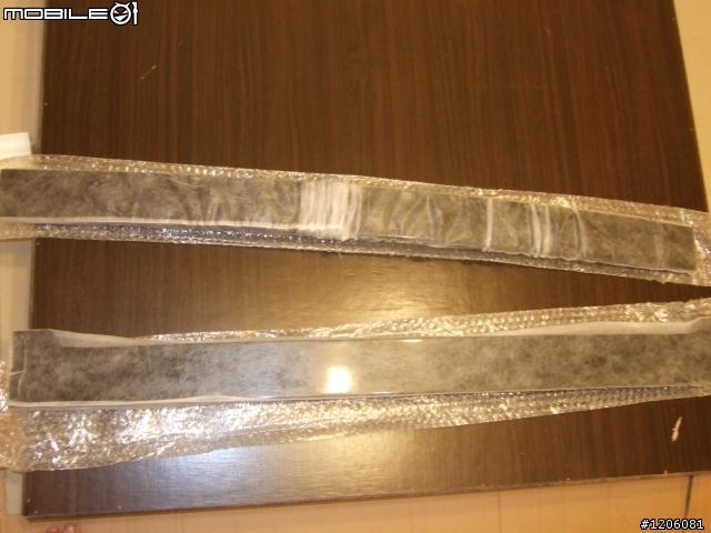 (開箱文)(補上新圖LG45FD合體)高貴不貴 不用破壞牆壁打洞 高品質電視架