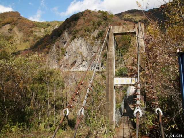 埔里->力行產業道路off road->褔壽山農場->梨山->宜蘭->台北
