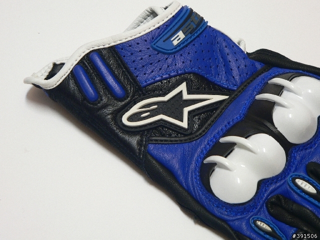 [分享]  A星星 OCTANE S-MOTO GLOVE