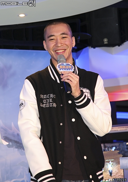 【新聞】明星玩家現身！黃立行挑戰台灣魔獸代表隊
