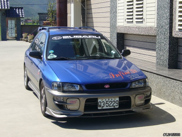 Impreza 1.8版GT  (個人認為拉)