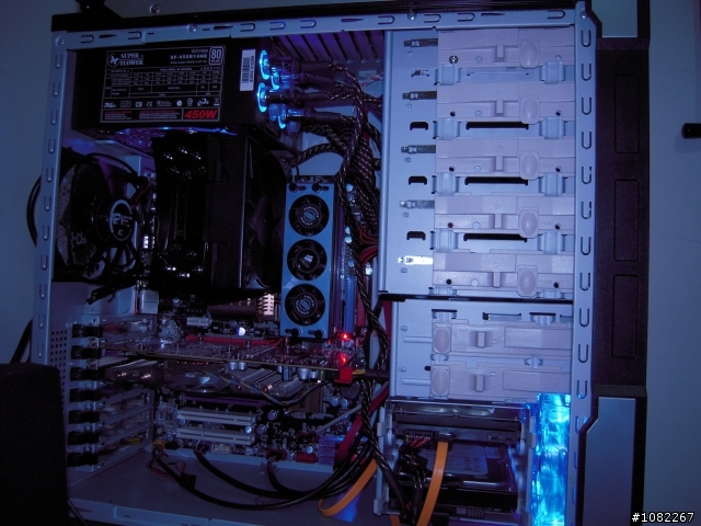 [超級不專業開箱]CoolerMaster AMMO-533機殼與流浪成員搬新家