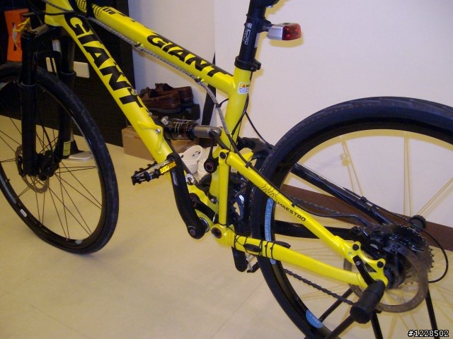 我喜歡這台車~拿來分享一下~