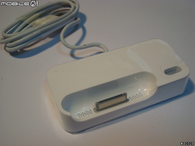 給iPhone 3G用的原裝配件之一 - iPhone Bluetooth Headset