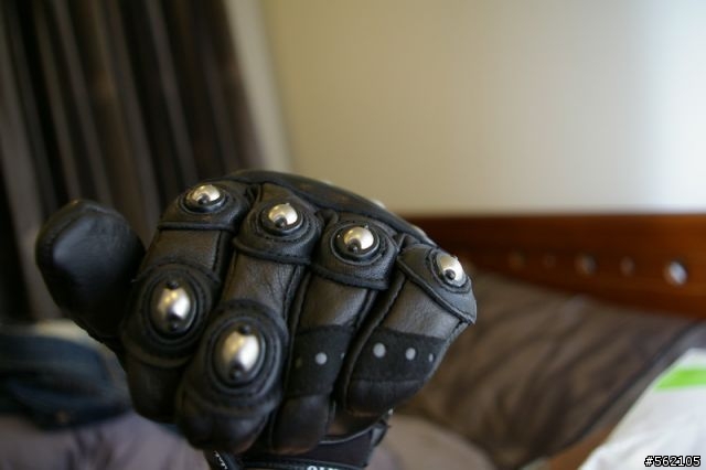 [超便宜]貓牌鈦手套