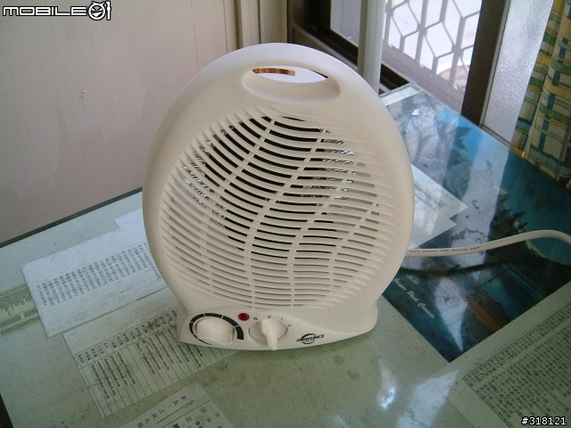 [開箱文]airforce特力屋品牌2202迷你電暖器