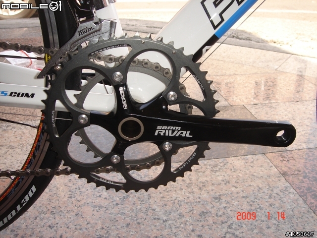 (阿志桑的分享)2009 FESTINO PRIMNERA 公路車開箱