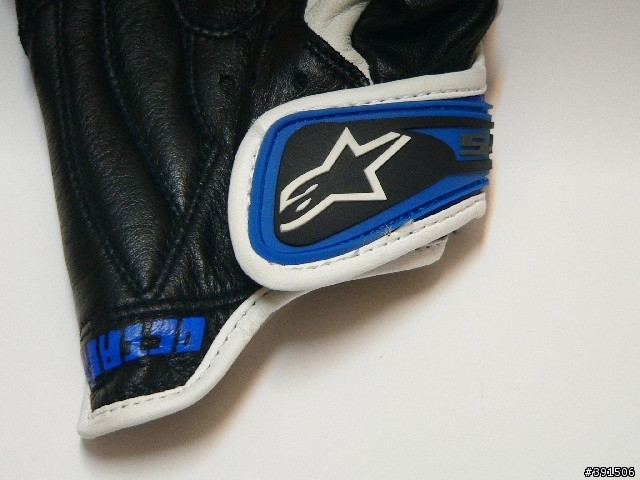 [分享]  A星星 OCTANE S-MOTO GLOVE