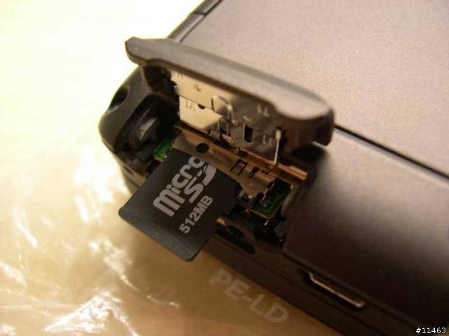 [2009-2-4 更新:倉頡輸入][開箱分享] 商務手機的王者 Nokia E90-1 Communicator