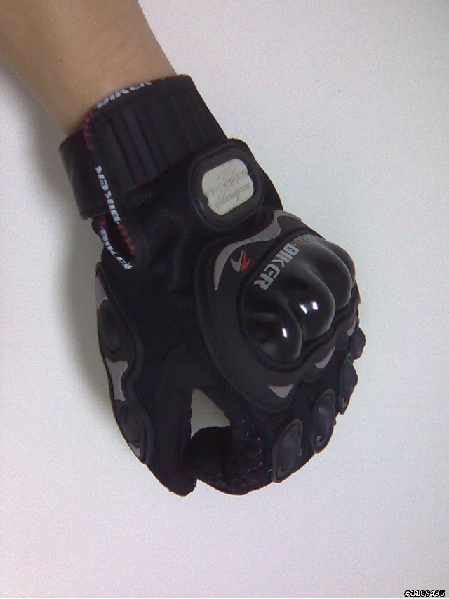開箱開箱~PRO-BIKER手套+WGP四季防摔衣