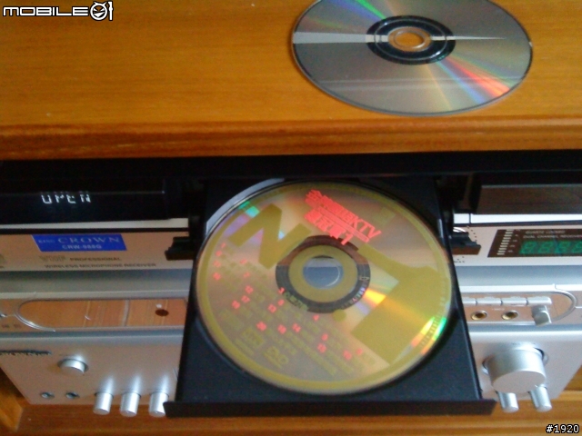 PXHome買Panasonic BD-35播放器送一片DVD !