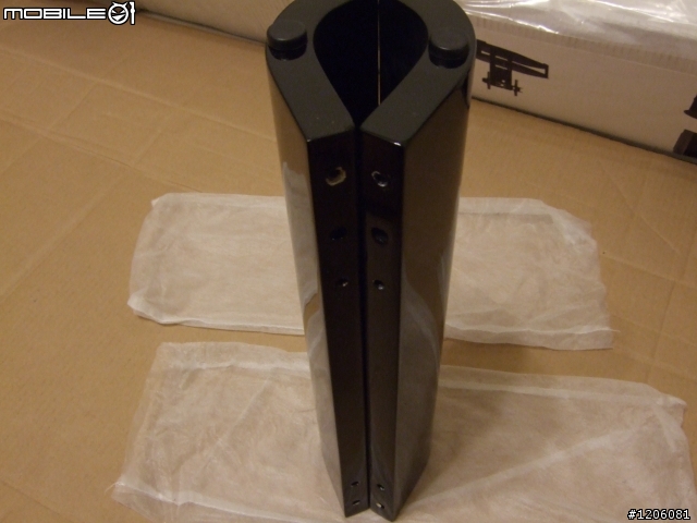 (開箱文)(補上新圖LG45FD合體)高貴不貴 不用破壞牆壁打洞 高品質電視架