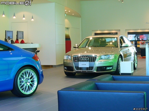AUDI 的品牌基地 Audi Forum Tokyo