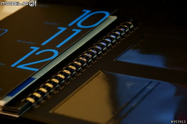 [分享]Sony 2009 VIP Only筆記本 ~ (圖 16 pcs 加說明)