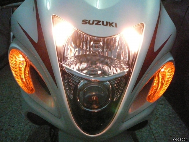 [開箱文] 08 GSX1300R隼