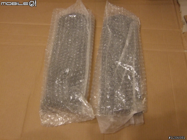 (開箱文)(補上新圖LG45FD合體)高貴不貴 不用破壞牆壁打洞 高品質電視架