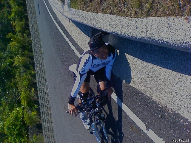 左岸車衣於元月2號墾丁亮相