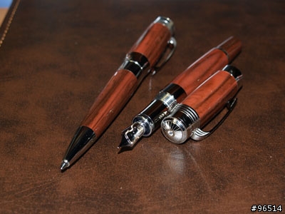 等了四個月的Montegrappa(Genio Creativo)鋼筆分享