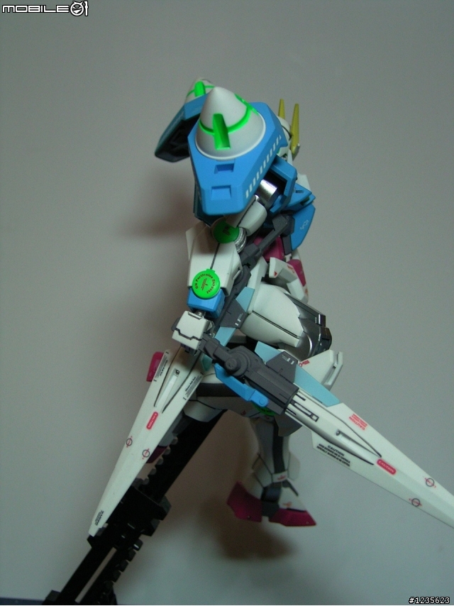1/144 00鋼彈
