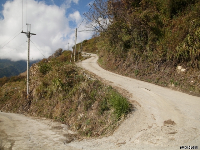 埔里->力行產業道路off road->褔壽山農場->梨山->宜蘭->台北