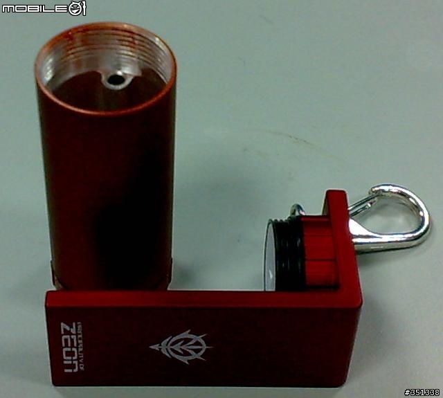 機動戰士  鋼彈  攜帶灰皿(攜帶式煙灰缸) 紅色夏亞