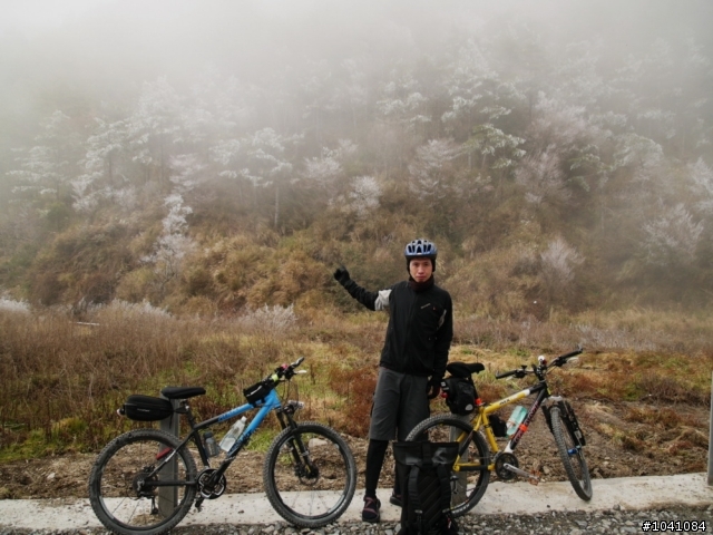 埔里->力行產業道路off road->褔壽山農場->梨山->宜蘭->台北