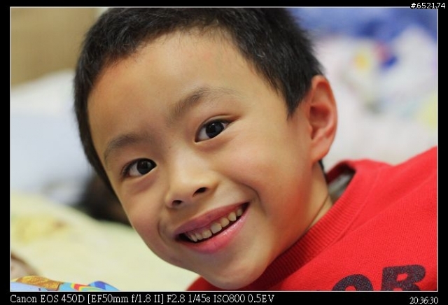 [求解]同鏡、同時、同光圈，不同快門與EV，照片色澤卻不一？