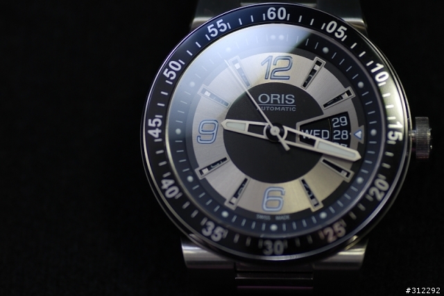 [開盒]Oris WilliamsF1 Team日曆星期表