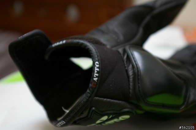 [超便宜]貓牌鈦手套