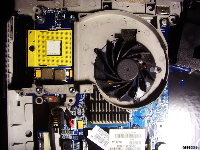 [問] 請問這台筆電可以升級怎樣的CPU?