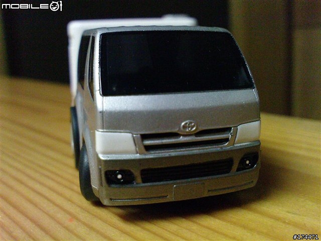 [分享]改裝Q Steer Hiace 貨車
